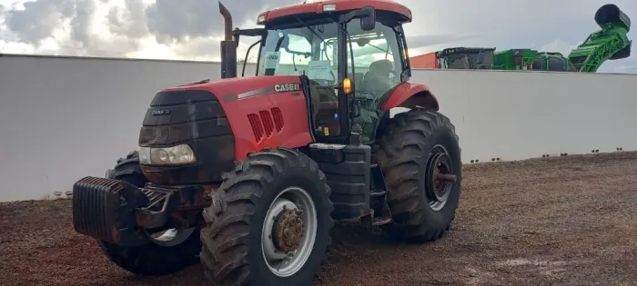 Trator CASE Puma 155