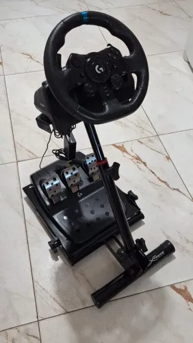 VOLANTE LOGITECH G923 + COCKPIT ? USADO