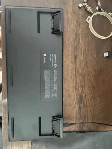 Teclado logitech g pro x TKL rapid