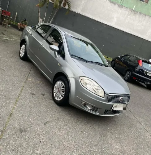 Fiat Linea LX 1.9/ 1.8 Flex 16V 4P 2011
