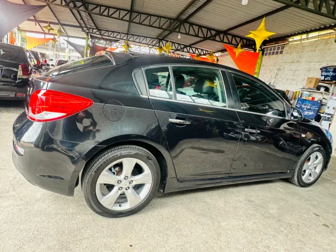 Chevrolet Cruze HB Sport LTZ 1.8 16V Flexp. 5P AUT 2014