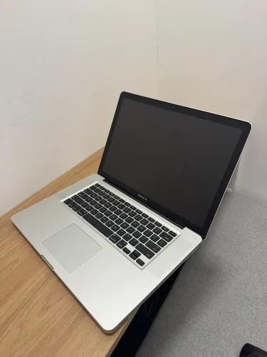 MacBook Apple 13" (2014)