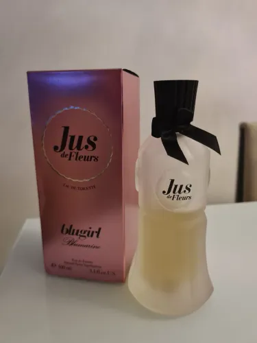 Perfume Italiano Blumarine - Blugirl - Jus de Fleurs Eau de Toilette - 50 ml