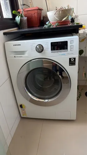 Máquina de lavar e secar roupa Samsung 11kg