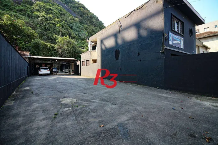 Sobrado à venda, 989 m² - Marapé - Santos/SP