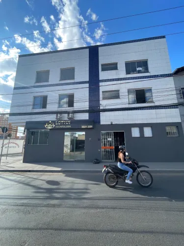 4 Salas comerciais CENTRO