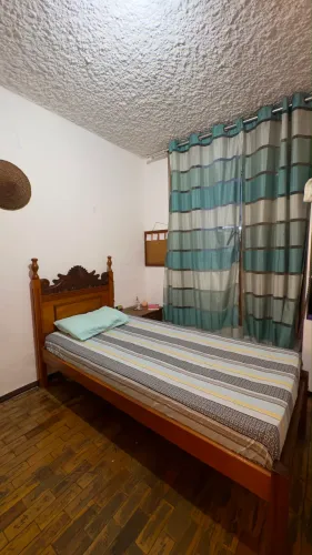 Cama de Solteiro Madeira