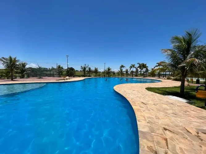 Terreno 440 m² condomínio Ilha bella - entre Porto São Jose e Porto Rico