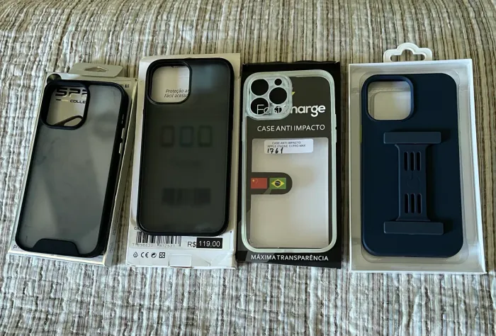 Vendo capa de celular NOVA IPhone Pro 13/ IPhone Pro 14