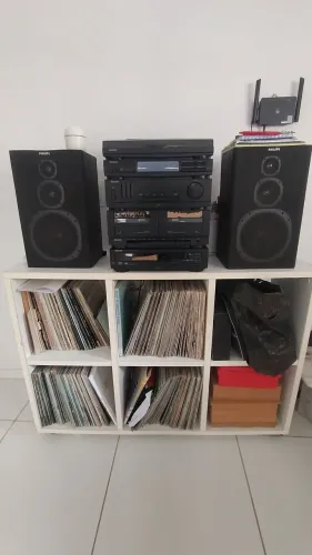 Toca discos com CD e K7 Philips 