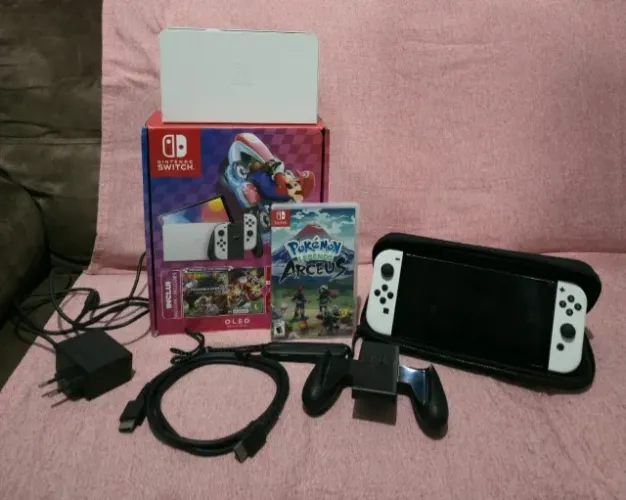 Vendo Nintendo Switch Oled 64GB 4 Meses de Comprado