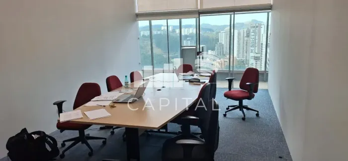 Locação de Sala Comercial Alphaville - Cobertura
