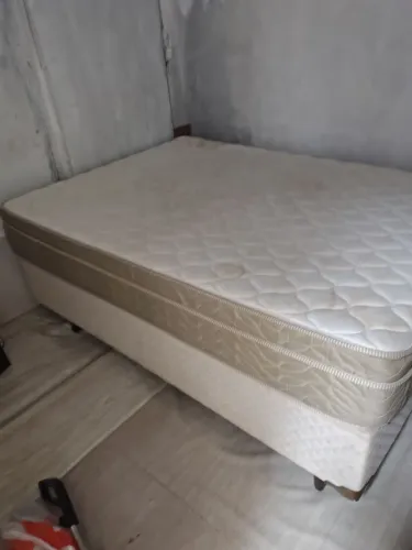 Cama box