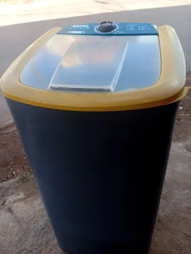 tanquinho Arno 