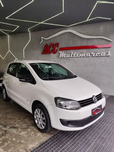 Volkswagen Fox 1.0 MI Total Flex 8V 5P 2014