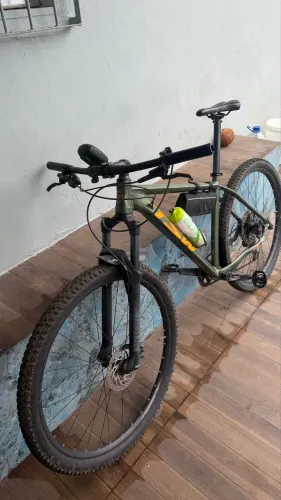 Vendo bicicleta tsw toda deore