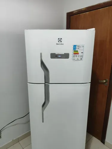 Geladeira Electrolux Frost Free 310 litros 