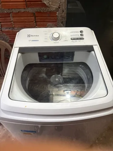 Máquina de lavar eletrolux