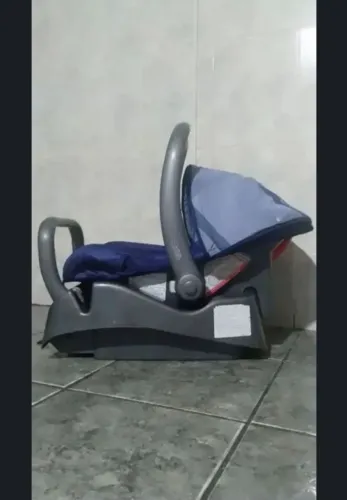 Bebê Conforto Burigotto ( Alô Bebê)com Base para Auto.