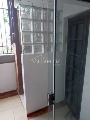 Apartamento : / Residencial / Santa Teresa