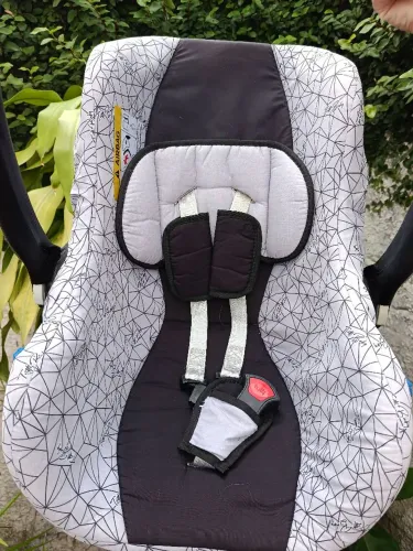 Bebê conforto Tutti Baby