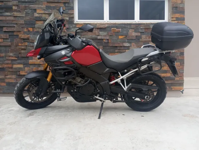 Strom 1000 equipada