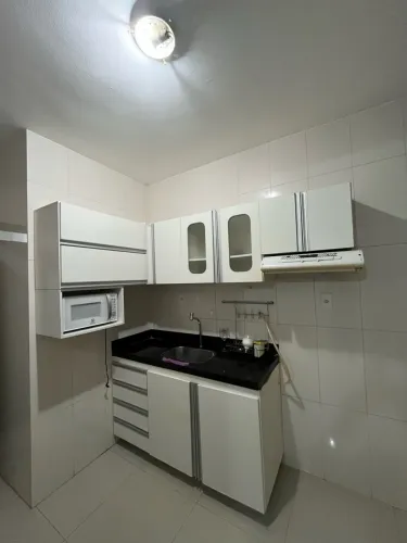 Cozinha planejada completa usada em excelente estado