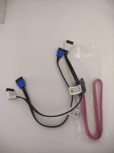 Cabo sata de HD e SSD de dados