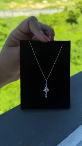 Colar com pingente de bailarina - Prata 925k - Aceitamos cartões - Entrega imediata 