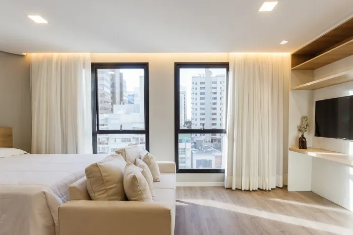 Studio moderno e mobiliado no Centro de Florianópolis no Jazz Living, pronto para morar