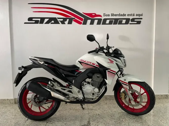 HONDW CB250F TWISTER CBS 2022