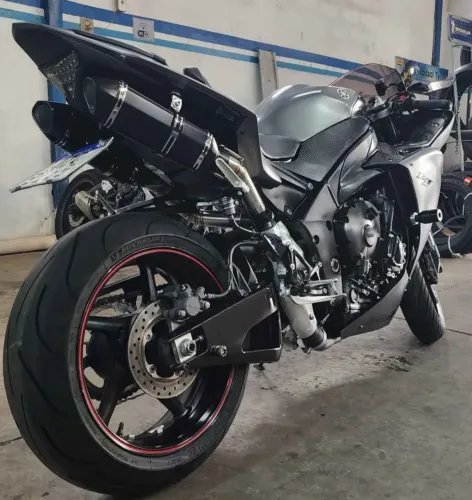 R1