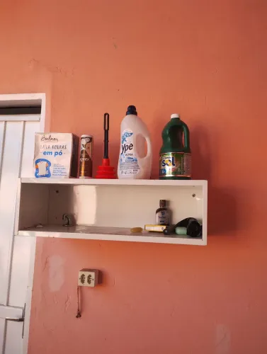 Vendo esta peça de aço em bom estado