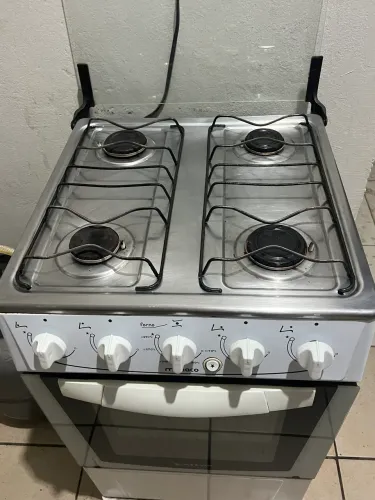 Vendo fogão completo
