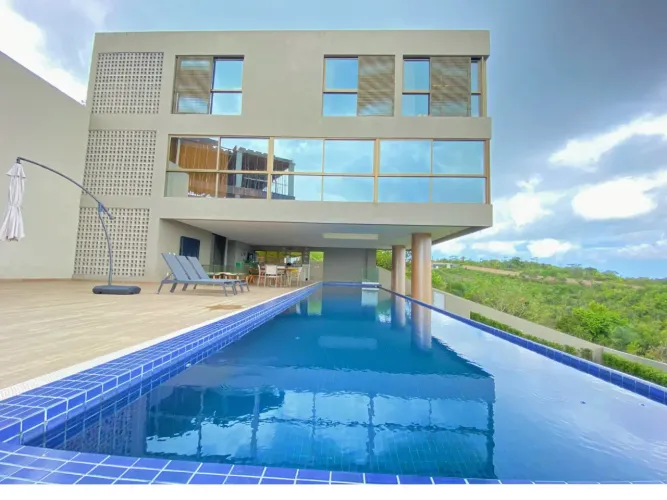 Casa para venda com 645 metros quadrados no condomínio atlantis
