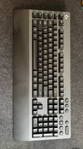 Teclado Mecânico Logitech G613