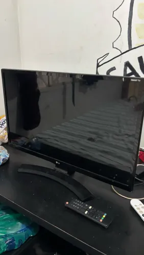 Smart TV LG 32 polegadas (Funciona Netflix, Prime?)