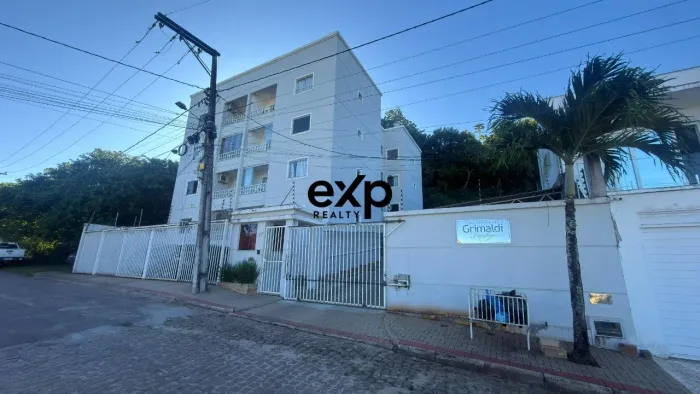 Apartamento à venda em Valença Bahia - Jardim Grimaldi 2/4 com suite e garagem