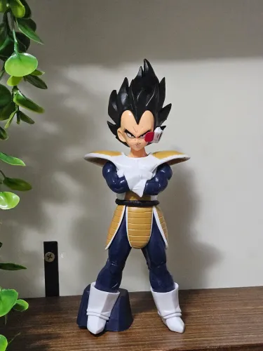Vegeta Dragon Ball Z 24cm PVC - Pronta Entrega