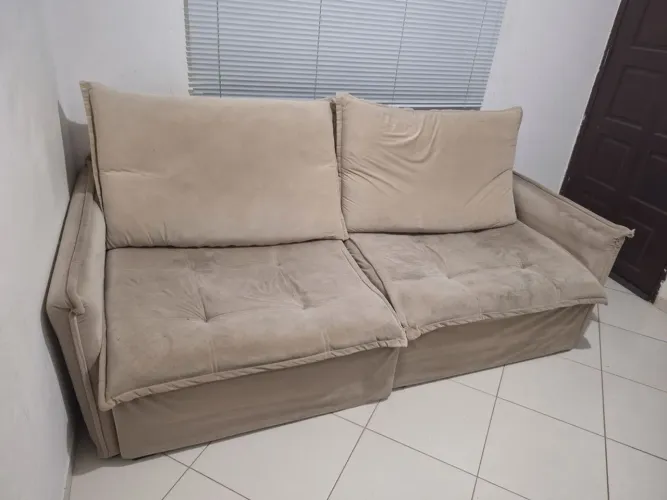 Sofá retrátil