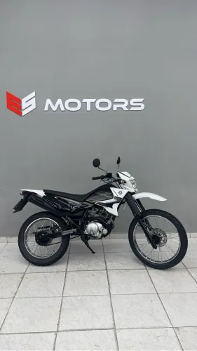 Promoção imperdível!! Xtz 125 XE 2012 impecável ESMOTORS 