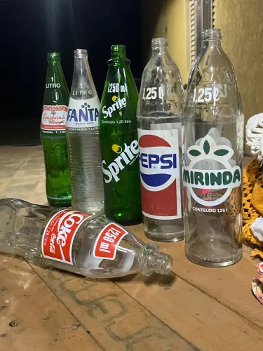 Garrafas de vidro retrô refrigerantes antigos colecionador