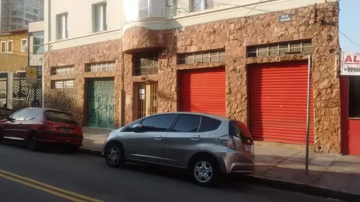 Loja na Rua Tanabi, 16 - Lojas 1 e 2 288 m²