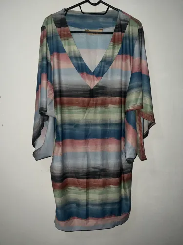 Maiô e saída de banho Água de Coco