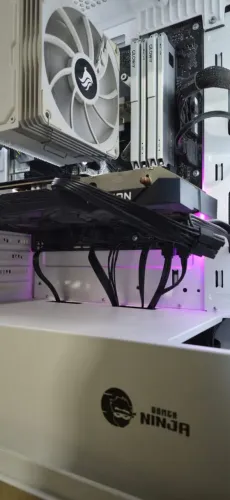PC Gamer Ryzen 5 5600GT + RX 6600 8GB + 32GB RAM