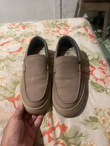 Vendo tênis e mocasin democrata