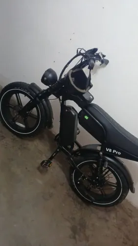 Bicicleta elétrica V8 pro max 