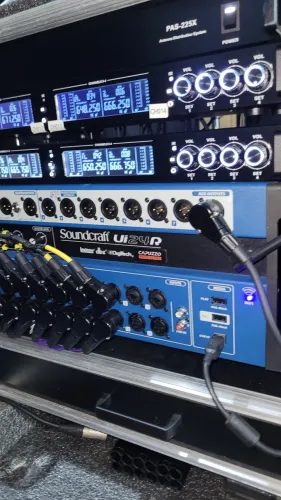 SOUNDCRAFT UI24R