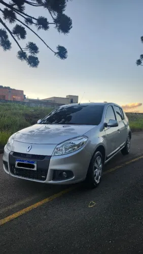 Renault Sandero Expression Hi-flex 1.6 8V 5P 2013