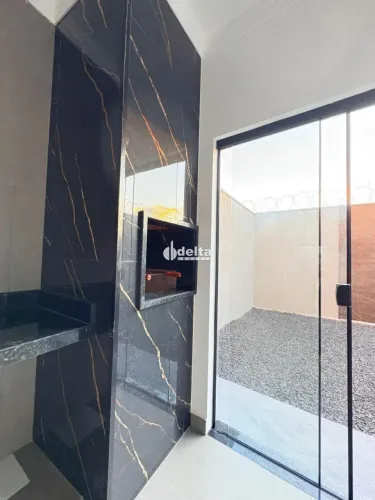 Casa disponível para venda no bairro Laranjeiras em Uberlândia MG